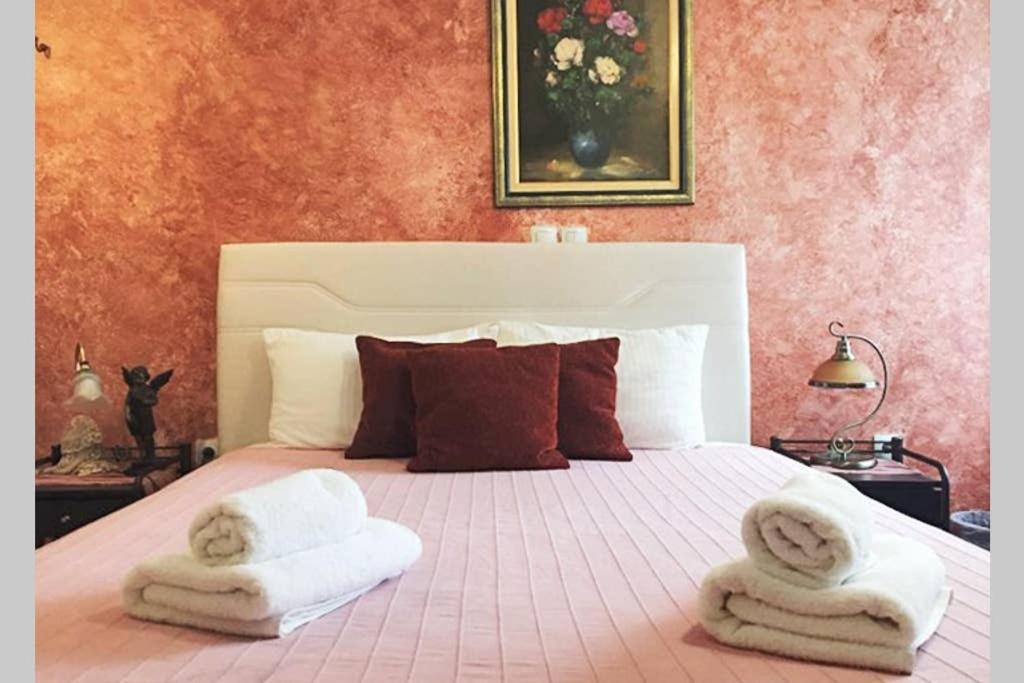 Nice Suite 5 Min. From Syntagma Square, Афины Экстерьер фото